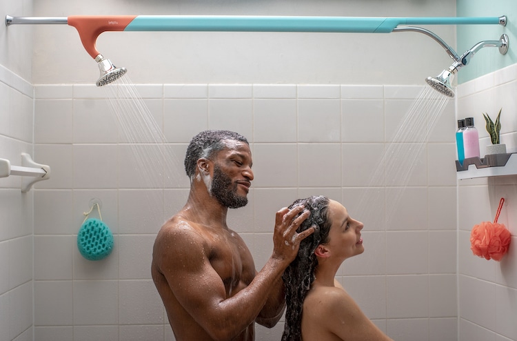 couples bathing together to improve intimacy