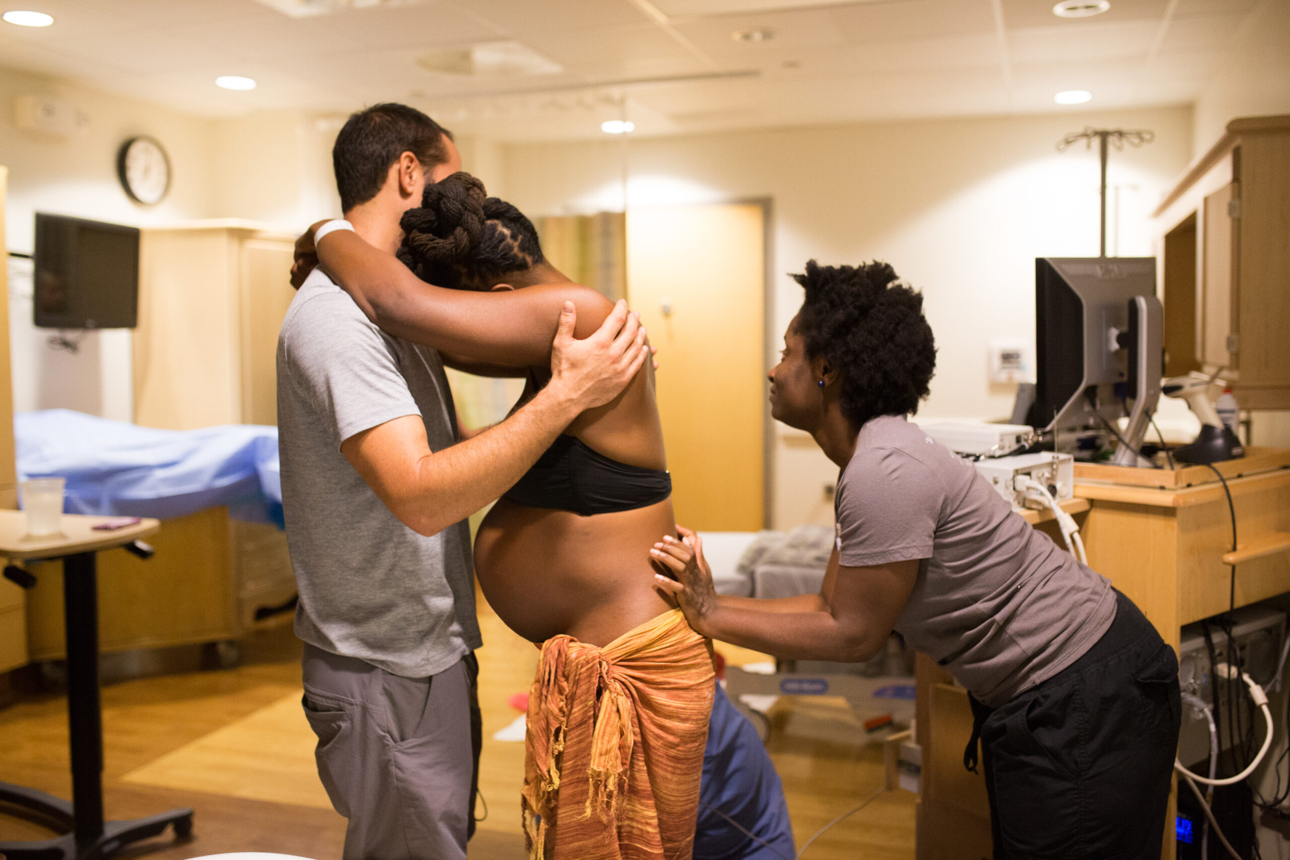 Advantages of Having a Doula at Your Side During BirthAdvantages of Having a Doula at Your Side During Birth